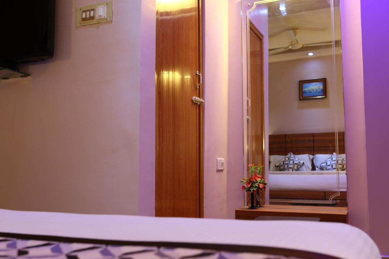 Oyo 7810 Keshiv Galaxy Inn Čennai Exteriér fotografie